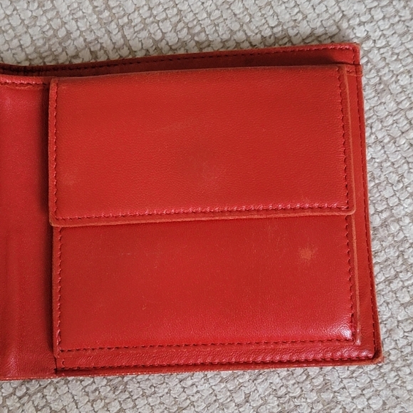 Chanel RARE Travel Line Wallet - Picture 3 of 16
